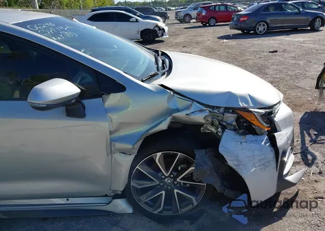 2021 Toyota Corolla Se z USA, uszkodzony, nr VIN 5YFS4MCE7MP062485